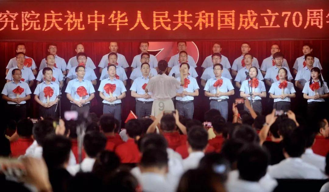 红灰毛、豆瓣酱和老酸菜