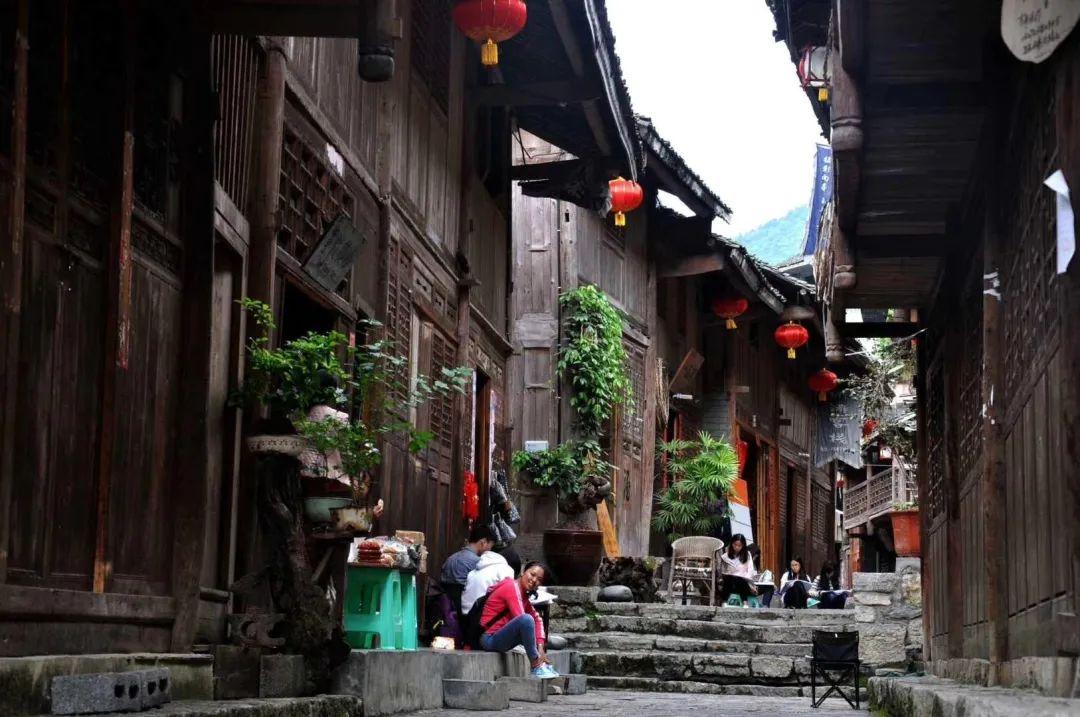 万众狂欢